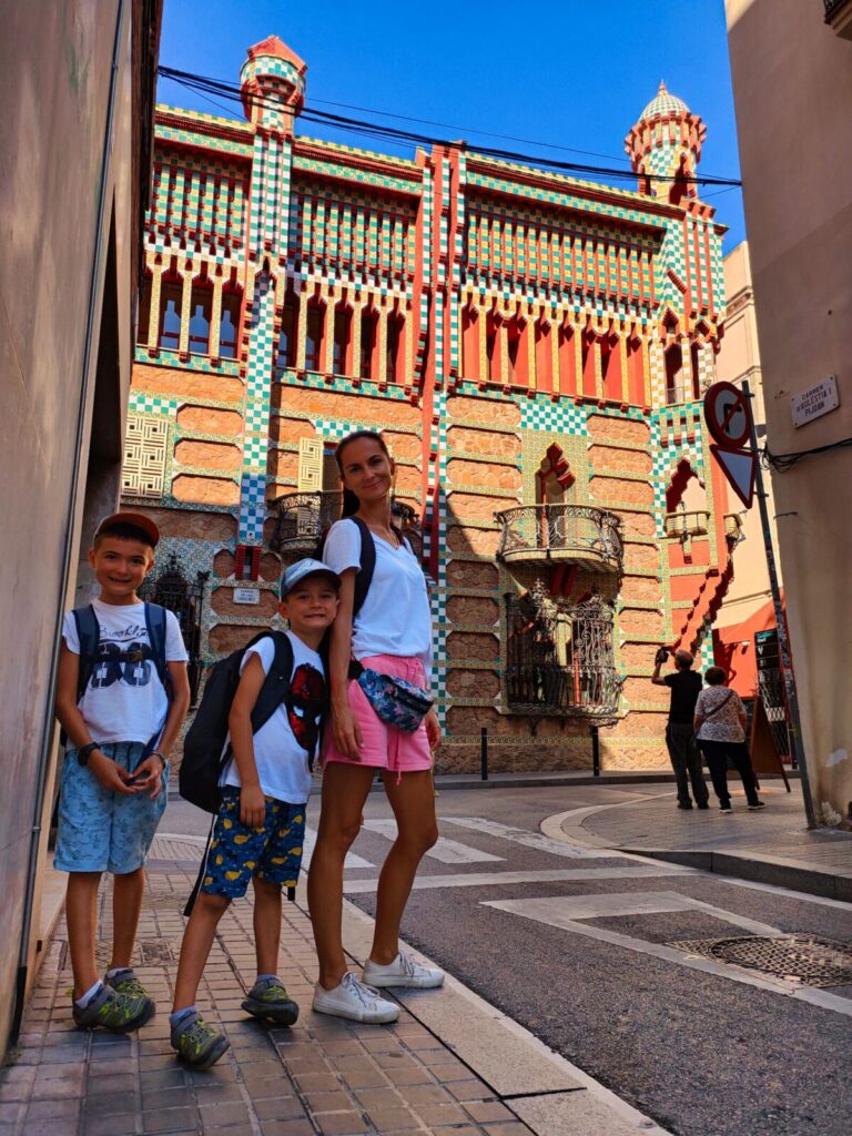 barcelona with kids