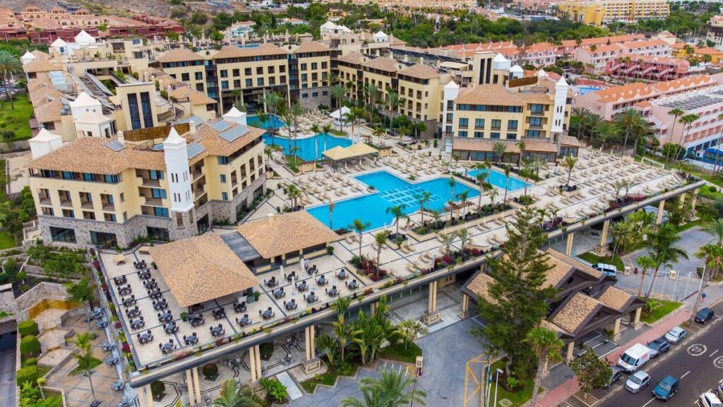 canary islands hotel stats february 2026