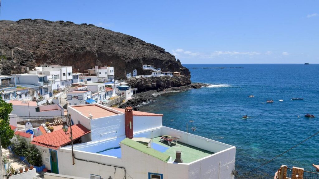 canary islands new coastal law autonomy state