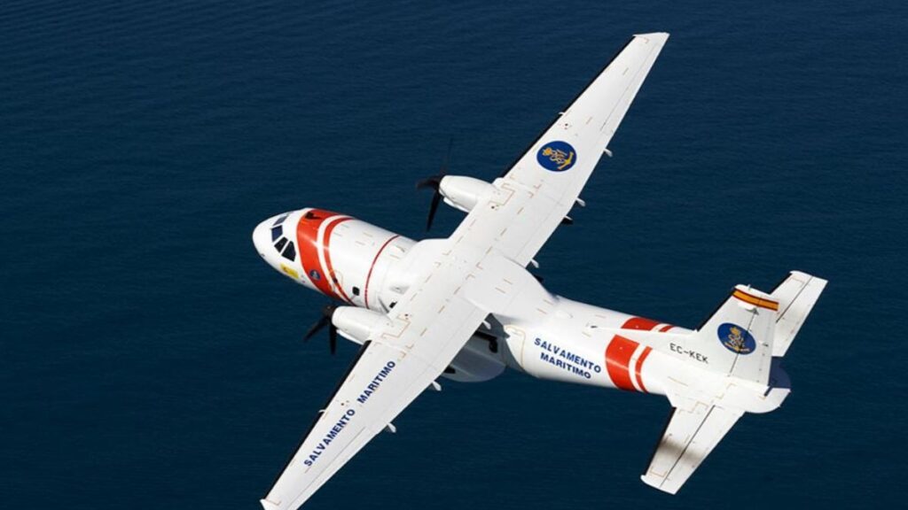 migrant rescue rough seas fuerteventura canary islands