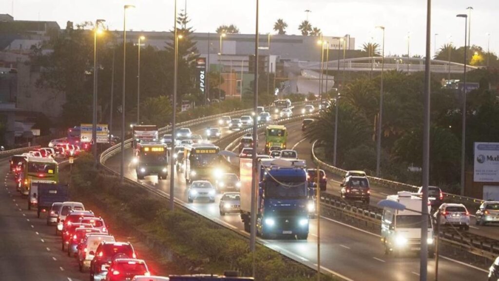 nine bidders tf5 third lane tenerife guamasa airport