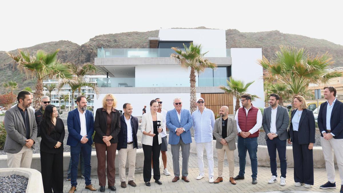 arona inaugurates new beachfront square el palm mar