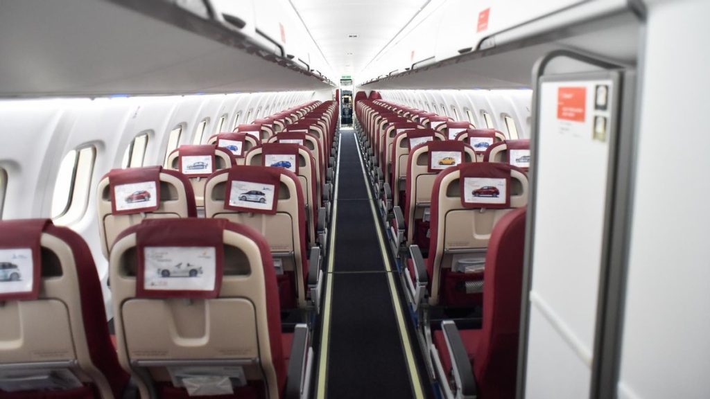 canary islands summer 2026 flight seats drop