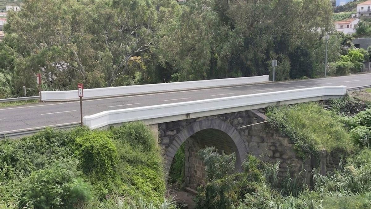 gran canaria miraflor bridge widening project gc21