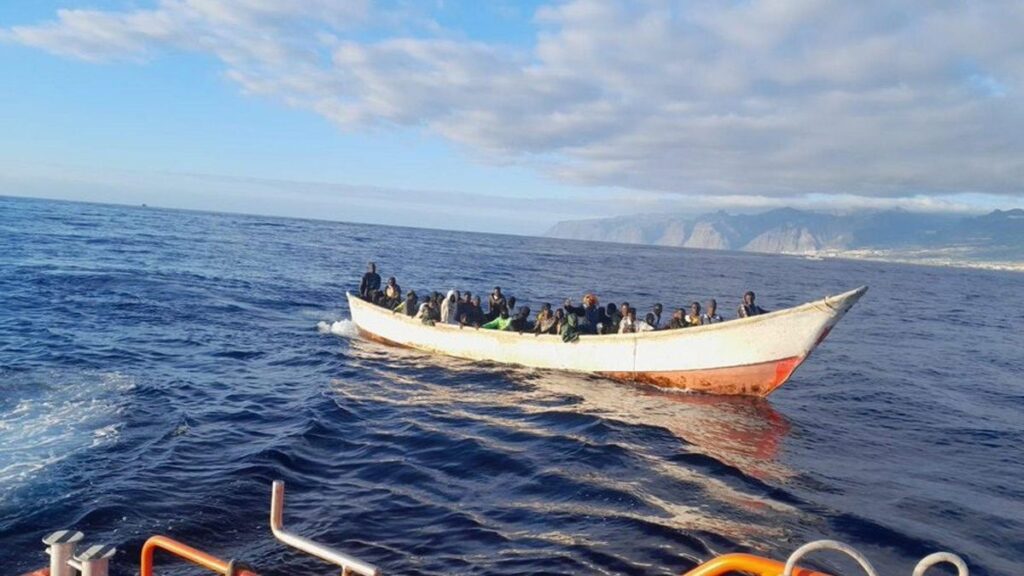 migrant rescue gran canaria 47 people