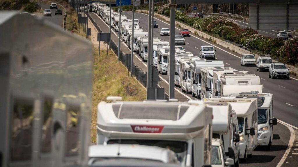 motorhome protest tenerife tf 1 2026