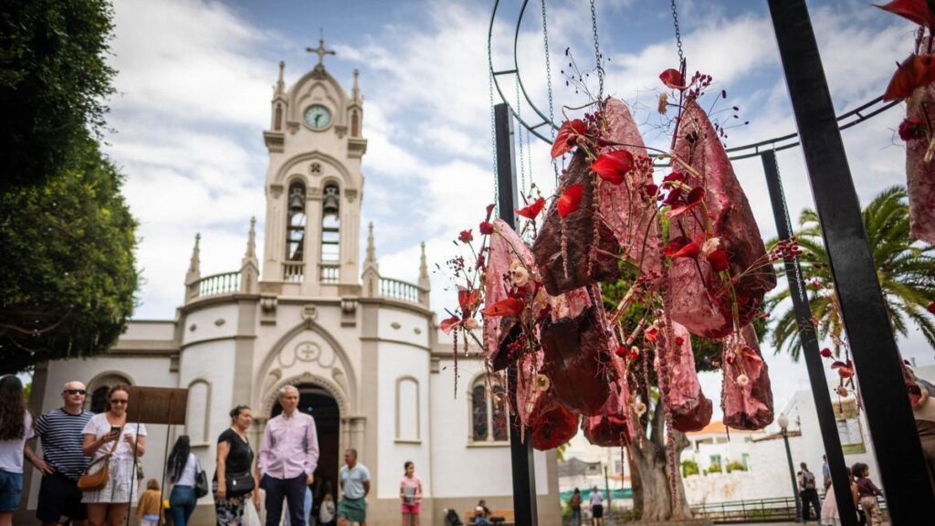 pascua florida guia isora floral art exhibition