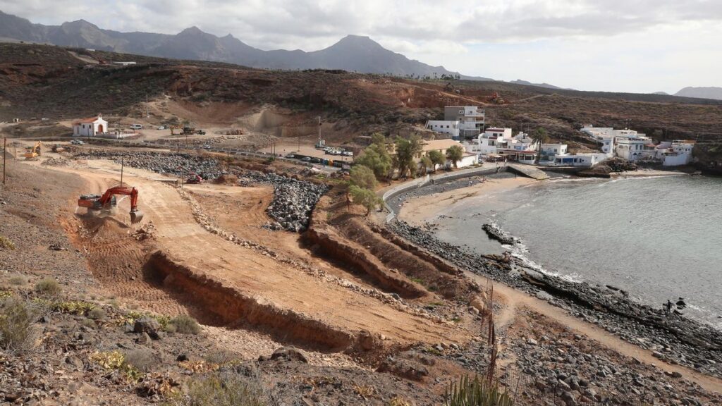 prosecutor halt cuna del alma coastal works tenerife