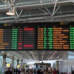 strong winds divert flights canary islands