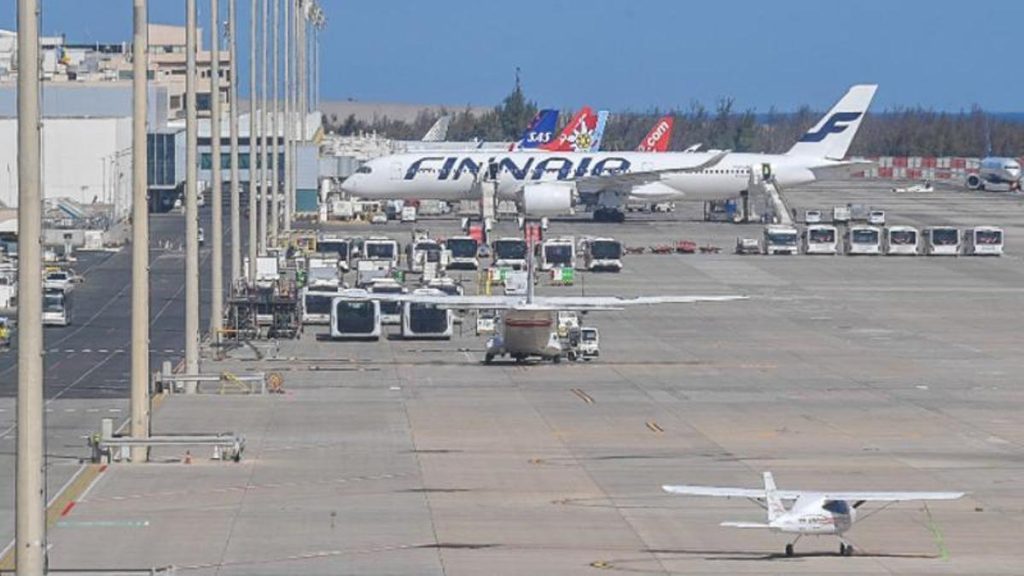 canary islands transport powers transfer