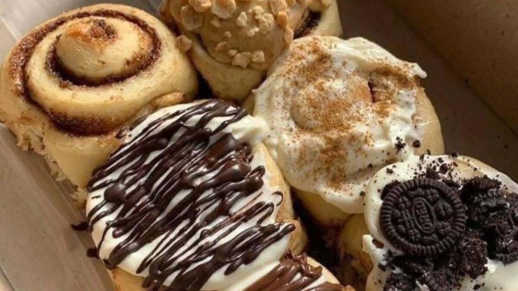 cinnamon rolls tenerife chiquito rollo puerto de la cruz