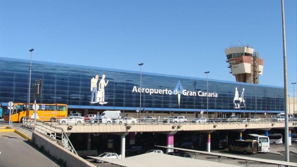 gran canaria airport taxi digital overhaul