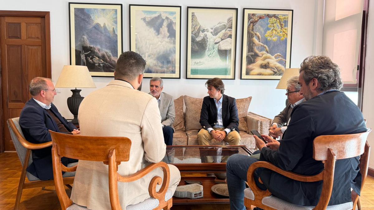 la palma balearia maritime transport meeting