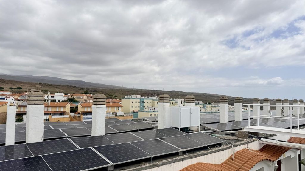 maspalomas solar energy community ev charging