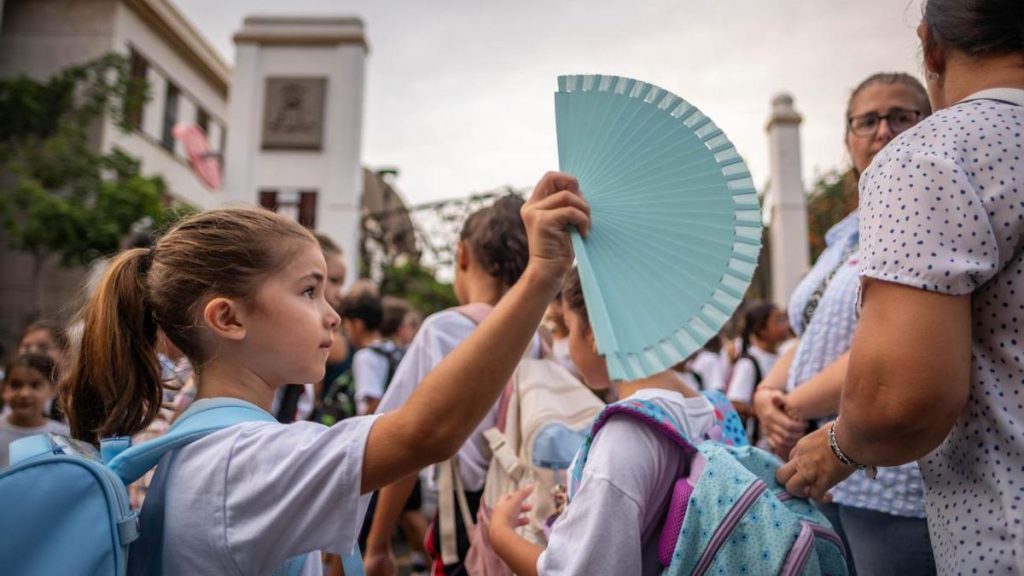 tenerife schools climate oases shade