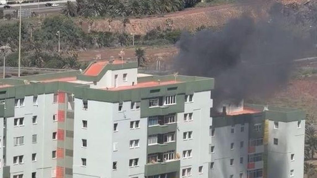 three injured fire jinamar gran canaria