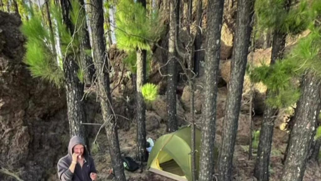 tourist fined illegal camping teno park