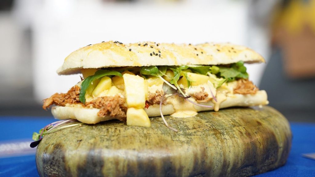 volcano teide wins canary islands gourmet sandwich championship 2026