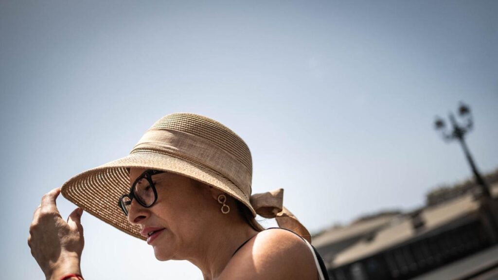 canary islands first summer heatwave june 2026