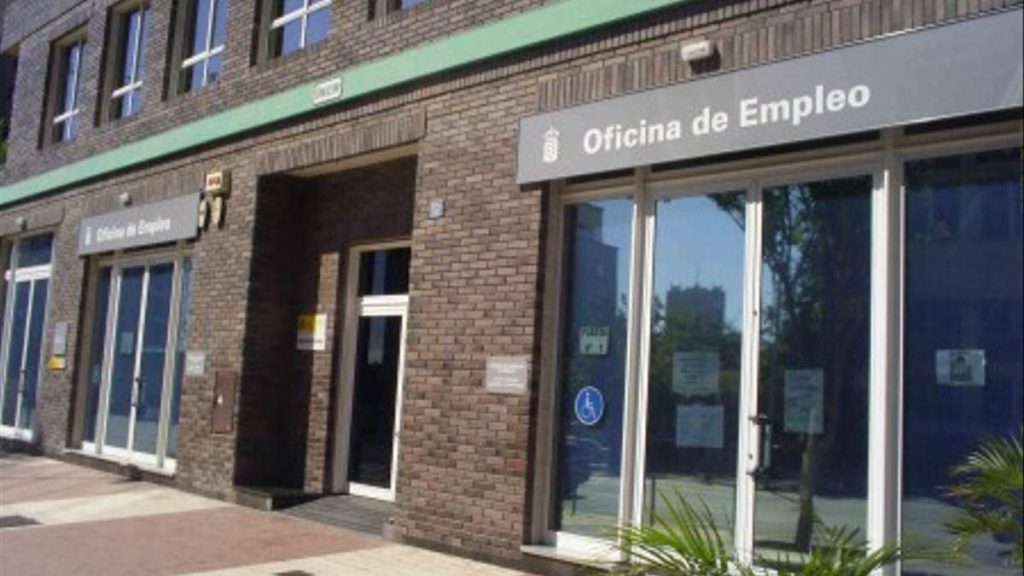 canary islands unemployment may 2026