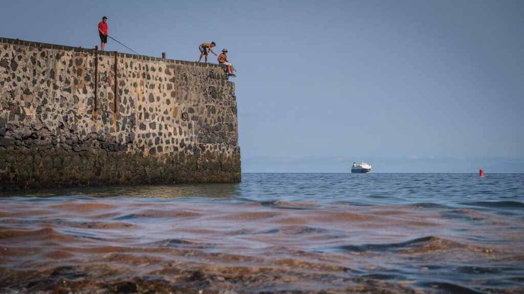 canary islands wastewater discharge fee