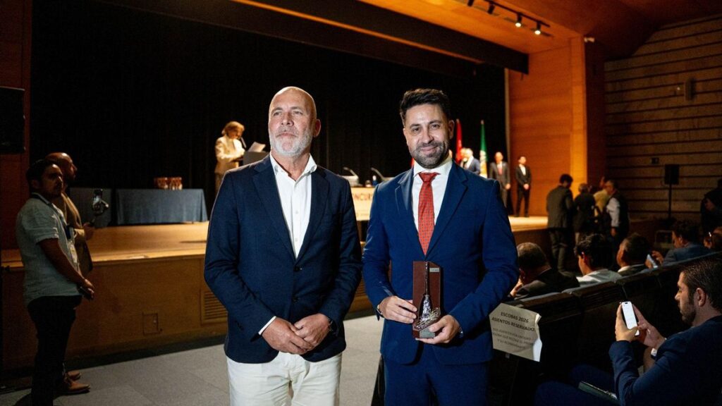 las palmas gran canaria escoba de platino