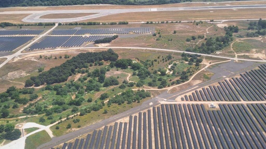 spanair flight jk5022 memorial solar panels