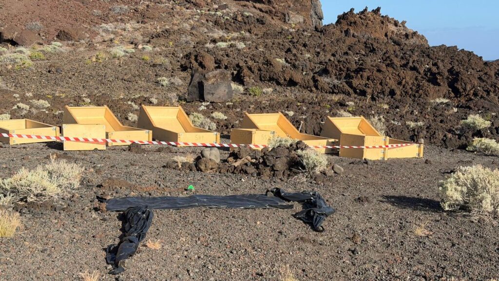 tecoron sunbeds suspended el hierro
