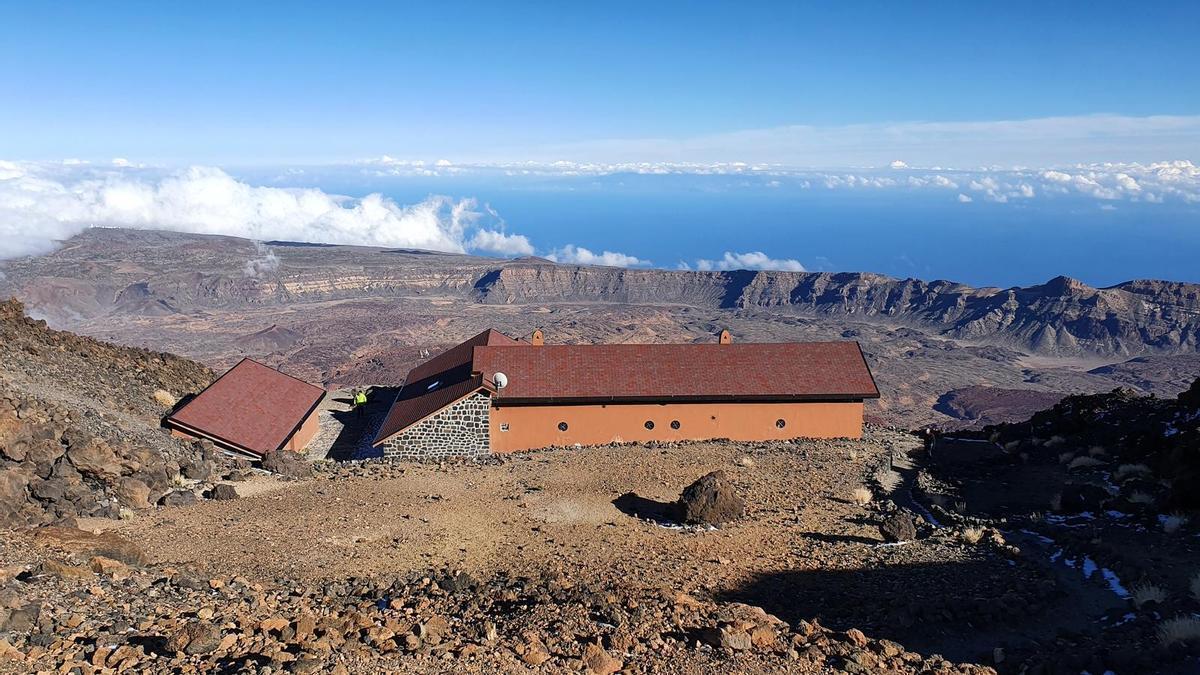 altavista refuge reopens tenerife 2026
