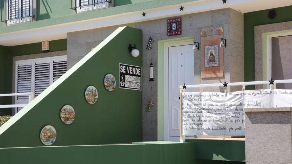 canary islands 95 percent mortgage young buyers