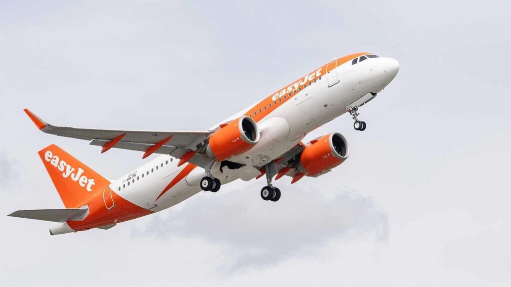 easyjet flight tenerife brawl diverted