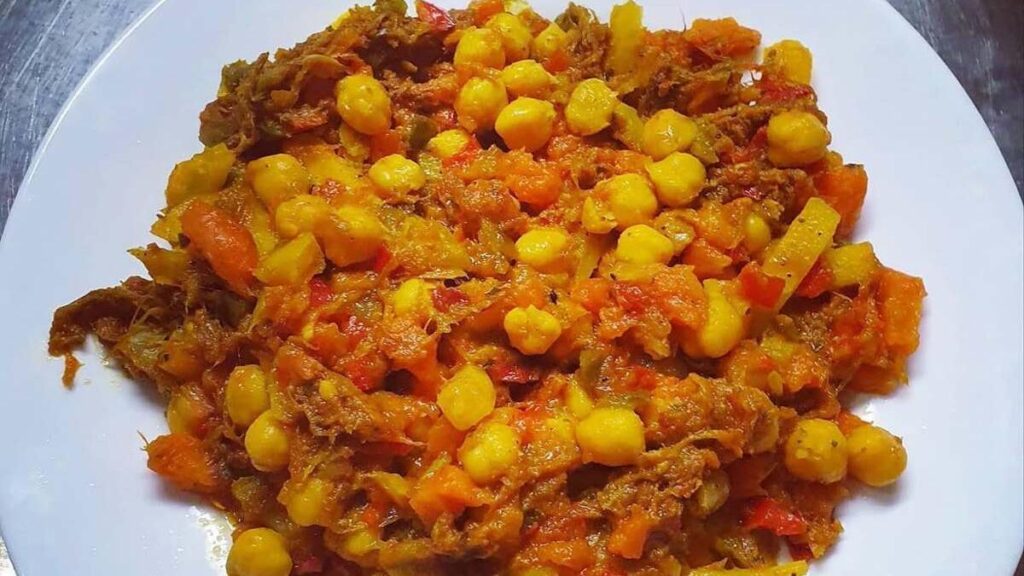 guachinche la fuente arona traditional canarian cuisine