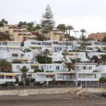 canary islands tourist law property owners