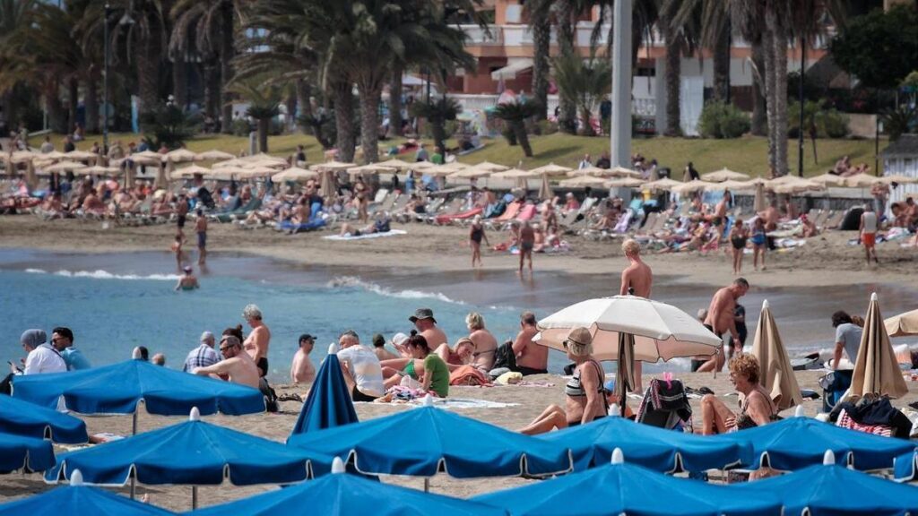 foreign residents canary islands surge