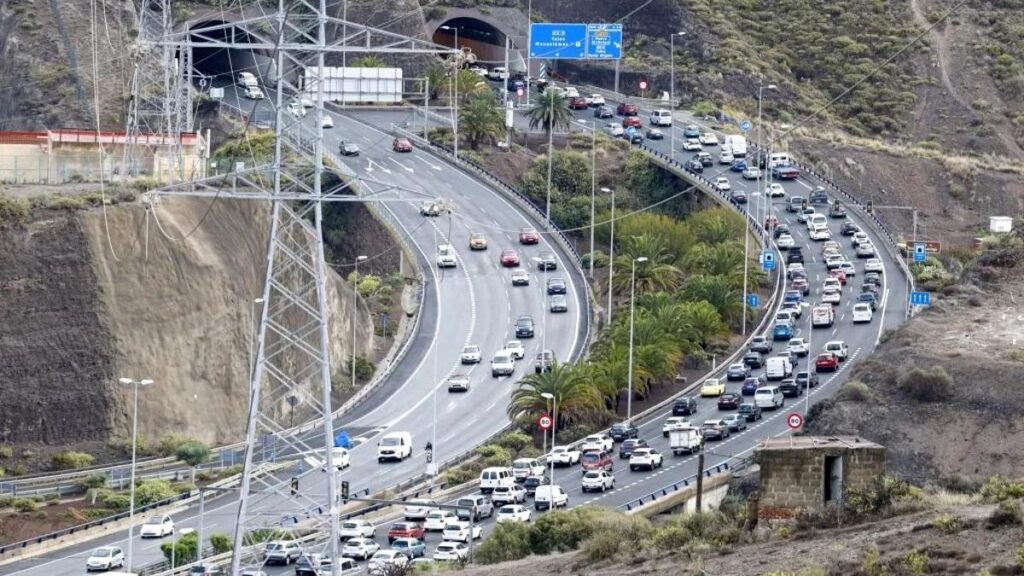 canary islands vehicle density two million