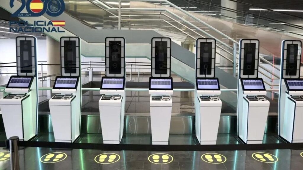 ees border control british tourists canary islands