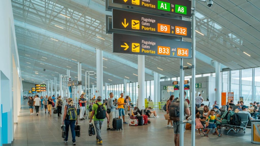 canary islands air passengers september 2026