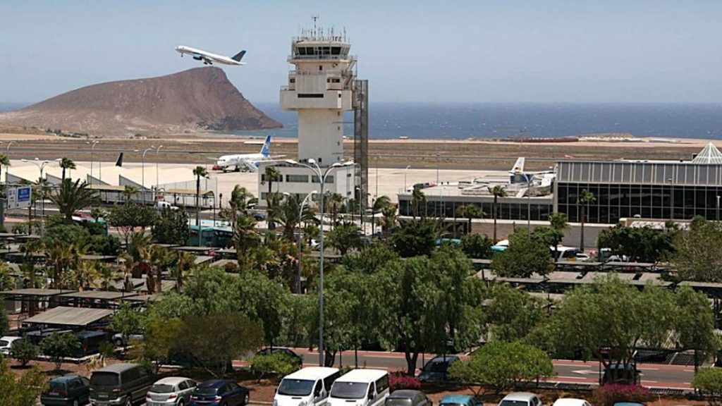 canary islands airports september 2026 passengers