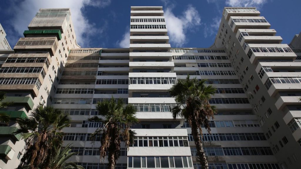 canary islands poverty report housing crisis