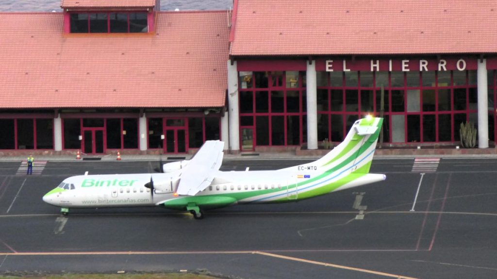 el hierro airport passengers september 2026
