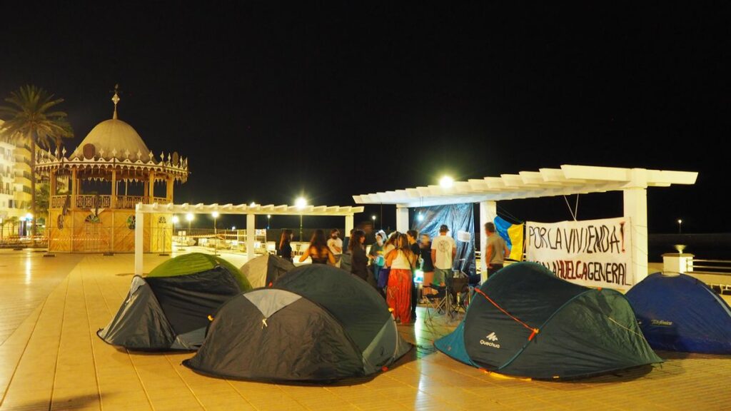 lanzarote housing protest arrecife camp